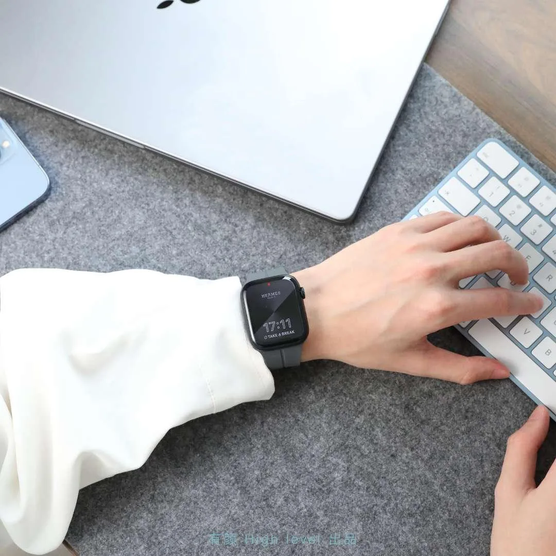 Silicone Magnetic Strap for Apple Watch Band 45mm 41mm 44mm 40mm 42mm 49mm Correa Bracelet for IWatch Series 8 Ultra 7 6 5 Se 4