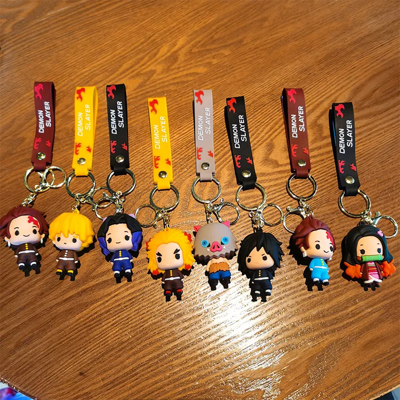 Брелок для ключей брелок в автомобиль виде фигурки киметасу камадо танджиру