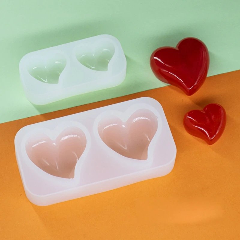 

2022 New 3D Crooked Peach Heart Silicone Mold Epoxy Ornaments Mold Resin Casting Mold