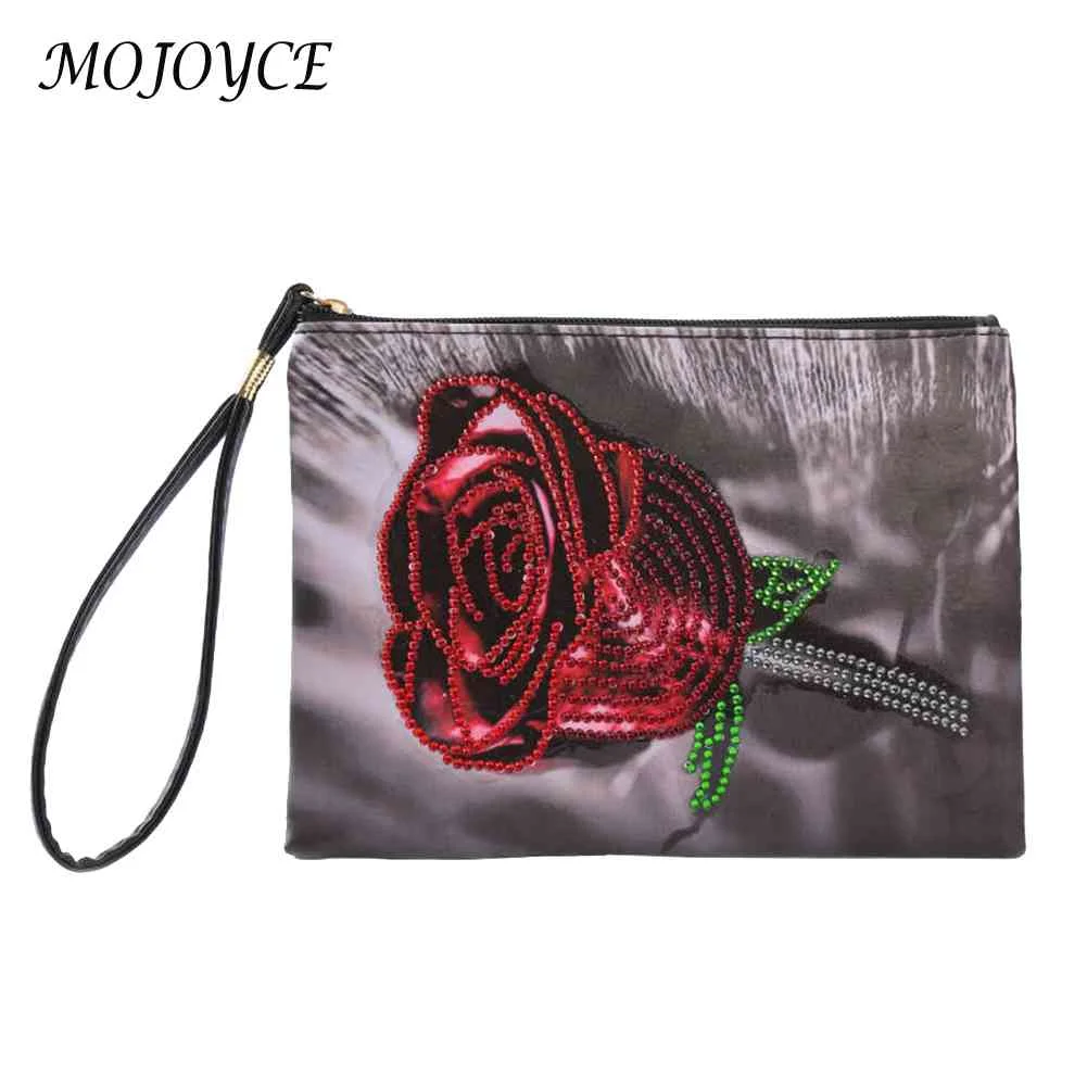 

Diamond Mosaic Handbag Special Shaped Cosmetic Storage Wristlet Bags Diamond Mosaic Women Wallet Purse Craft Gift