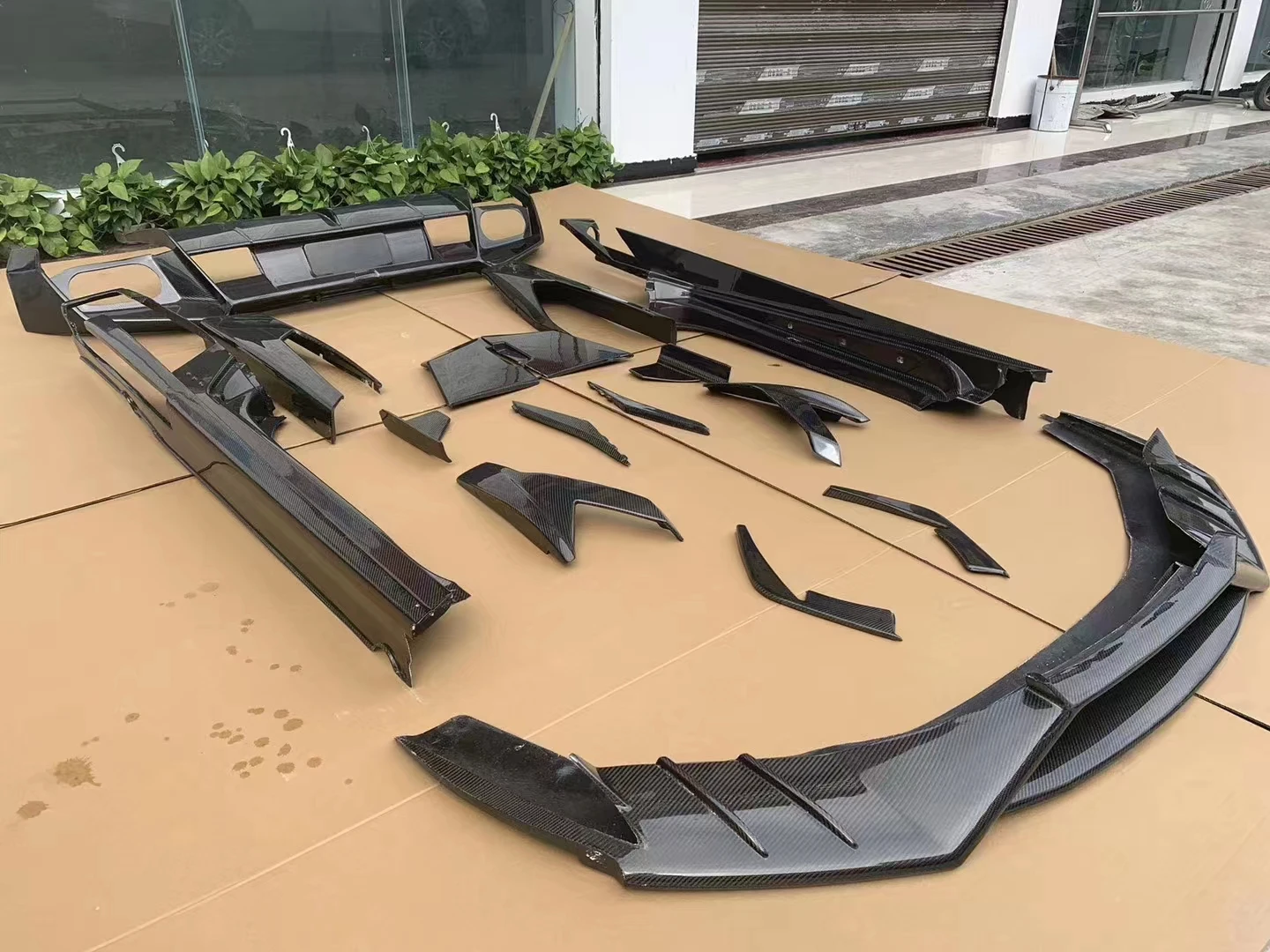 MSY LP610 LP580 Передняя губа из углеродного волокна боковая юбка задний диффузор