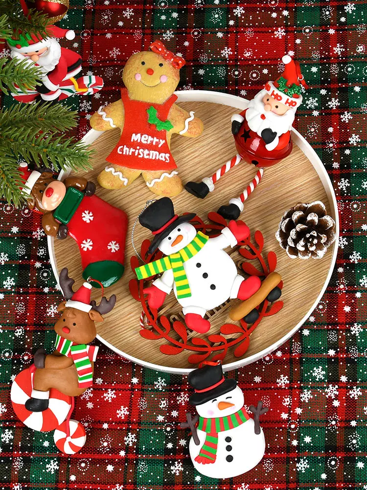 

Bread earth elk snowman, husband shaped pendant, Christmas tree decoration, hanging feet, soft clay bell, elderly decoration