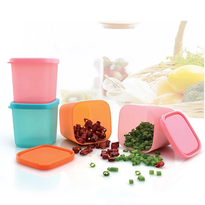 

1Pc Mini 230ml Plastic Crisper Condiment Dispenser Portable Condiment Container Box Kitchen Gadgets
