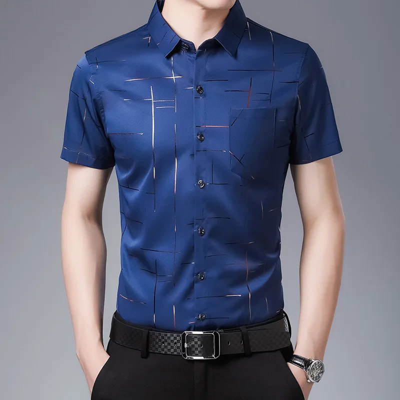 

2023 Summer Luxury Oversized Mens Shirt Plaid Short Sleeve Slim Fit Men Polo Shirt Streetwear Social Dress Shirts Mens Jersey
