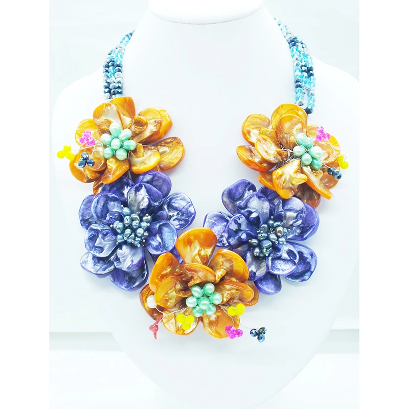 

Изысканный! Очаровательная винтажная леди! Ожерелье из ракушек/жемчужного цветка 20 дюймов