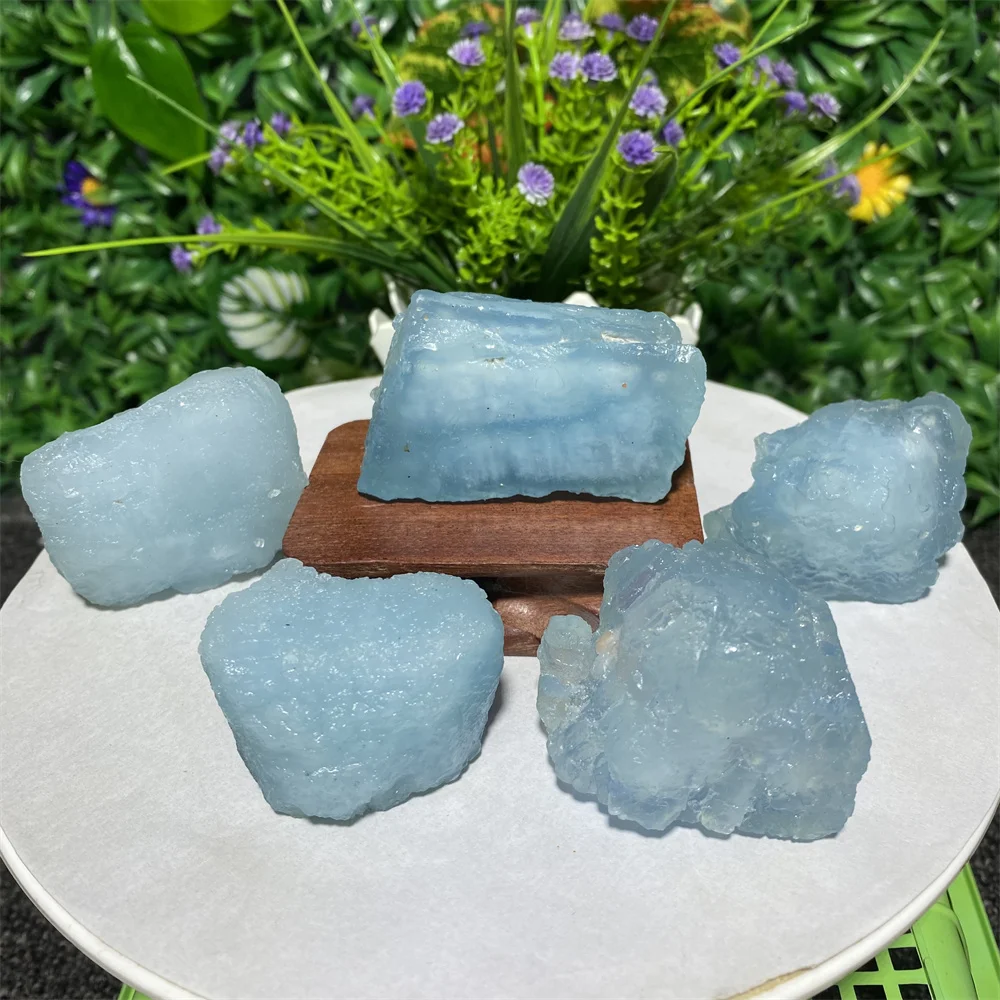 Аквамариновый шероховатый образец минерала первичной руды духовная медитация