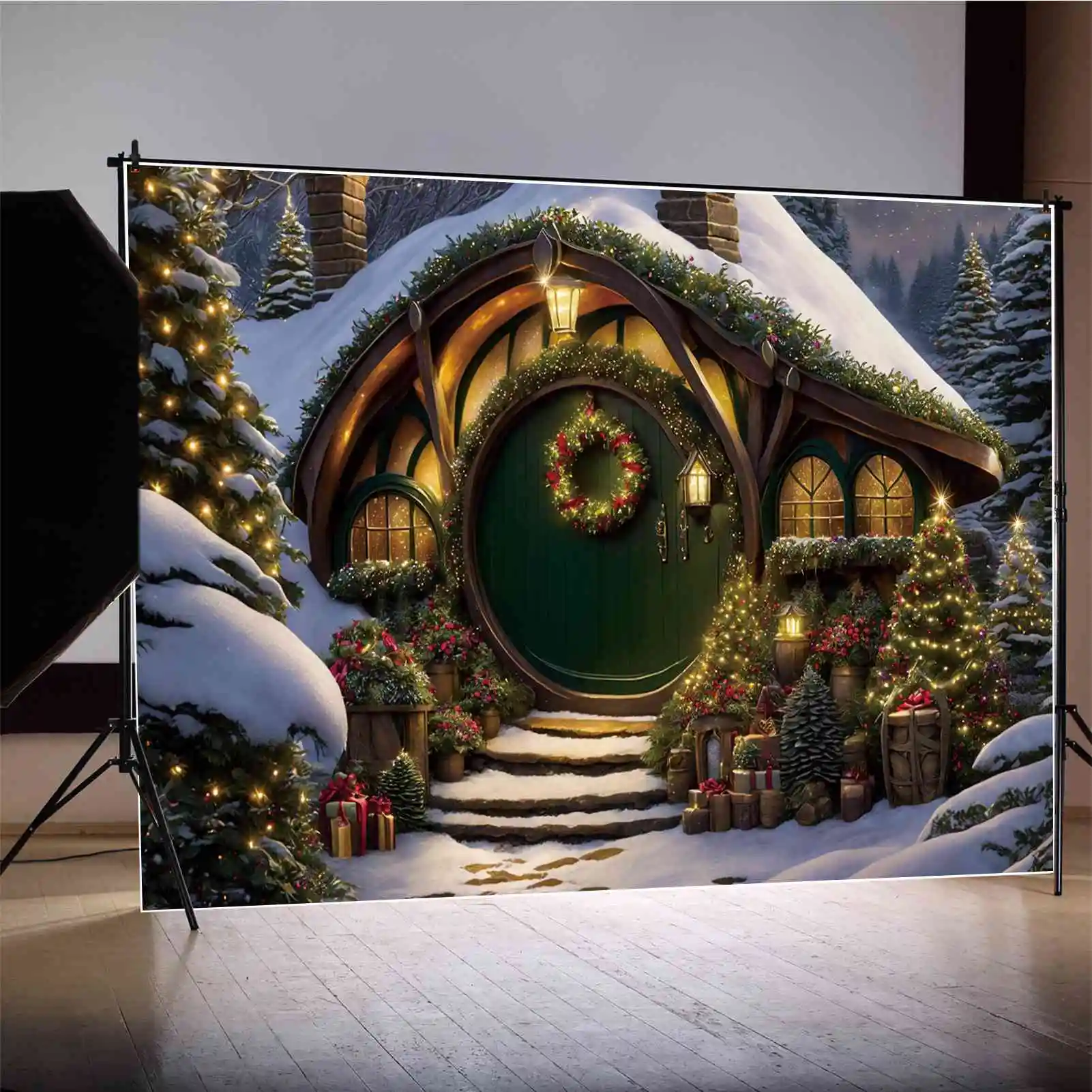 

Фон MOON.QG с рождественскими украшениями, реквизит для фотосъемки, фон, круглая зеленая деревянная дверь, гном, хижина, товары для украшения дома и елки