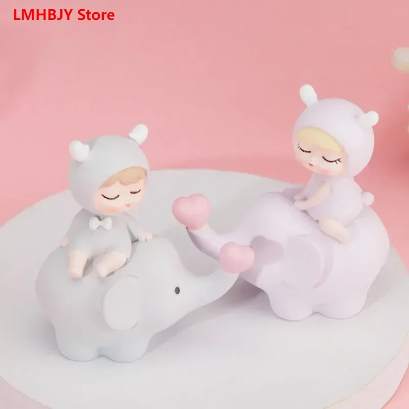 

Innovative Cartoon Bobblehead Car Ornaments, Delicate and Cute Children's Room Decoration, Healing and Knot Couple Gifts