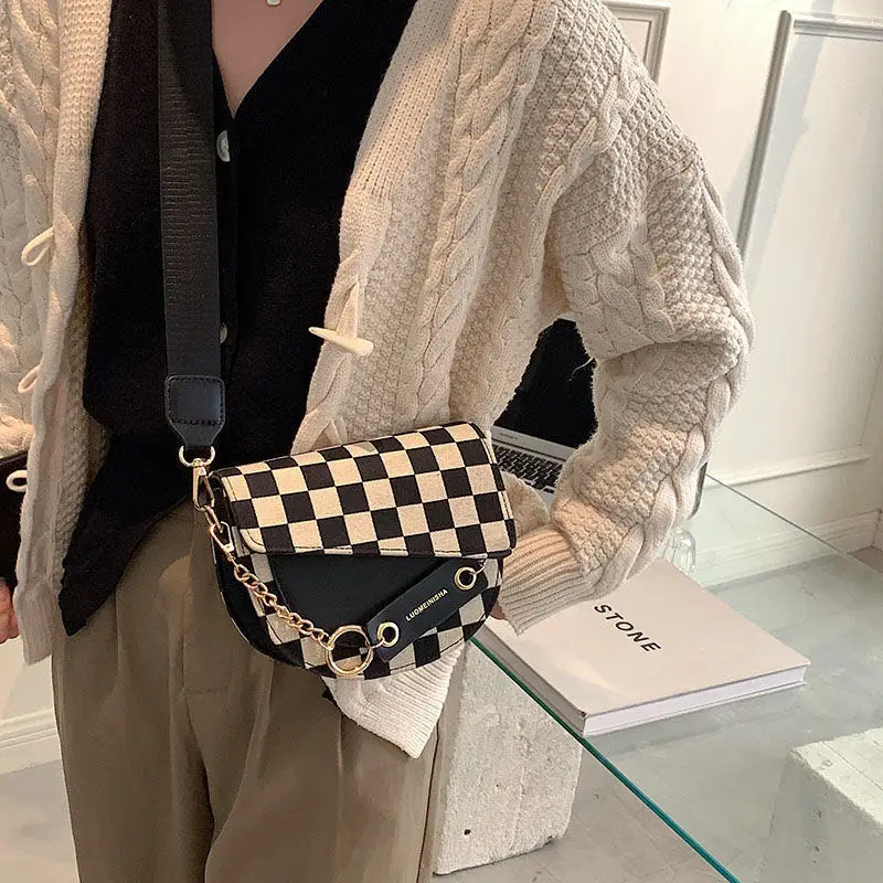 High Quality Women Messenger Bag luxury designer handbag 2022 New Fashion Shoulder Bag Armpit Bag tote bag