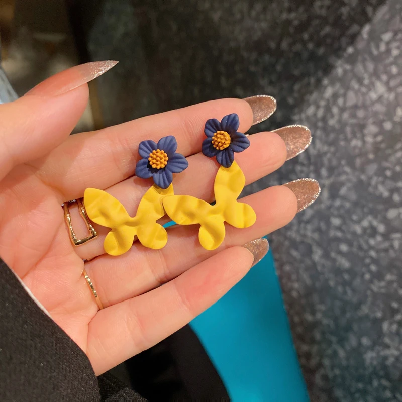 

S925 needle Sweet Jewelry Coating Flower Butterfly Earrings Pretty Design Sweet Temperament Drop Earrings For Women Party Gifts