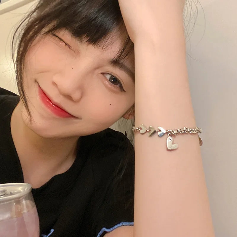 

2022 New Luxury Minimalist Heart shape Pendant Stainless steel bracelets for women Fashion Jewelry Accessories Party Gifts