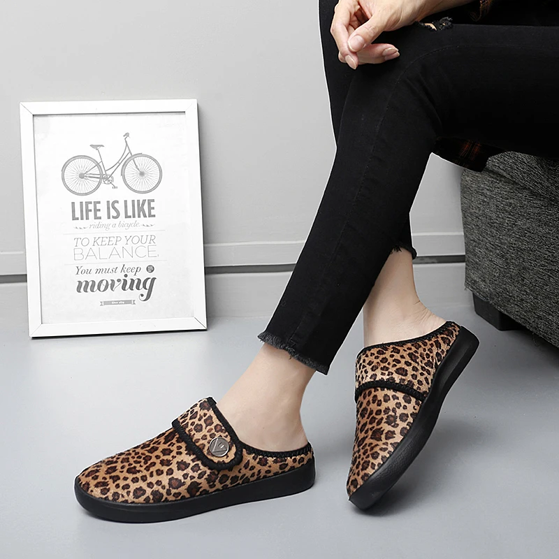 Women's winter slippers plus velvet indoor and outdoor slippers non-slip soft bottom leopard print breathable and comfortable