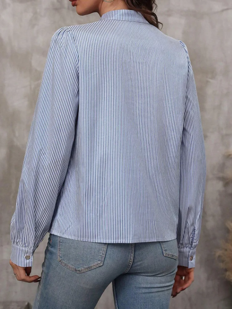 Женский топ с V-образным вырезом пуговицами и длинным рукавом