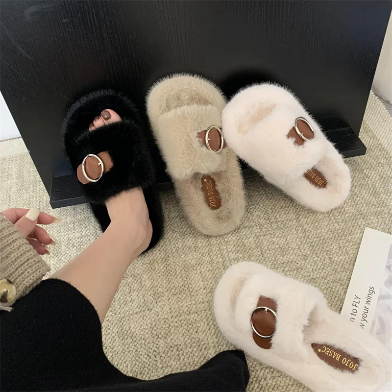 

Тапки женские из флока, роскошные шлепанцы на плоской подошве, с заклепками, на платформе, с мехом, для взрослых, резиновая дизайнерская обув...