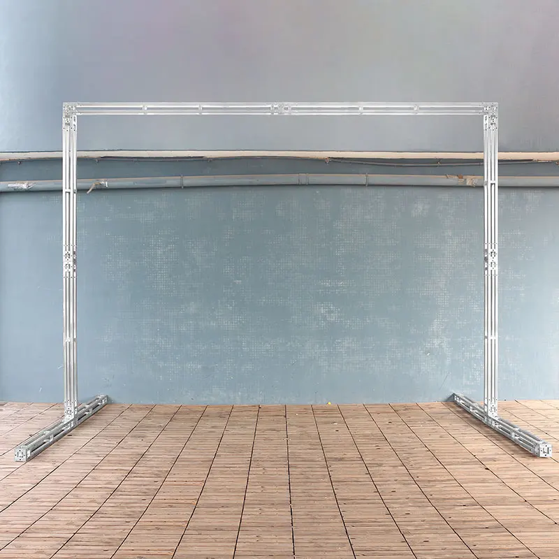 Рисунок 6 - Свадебное украшение