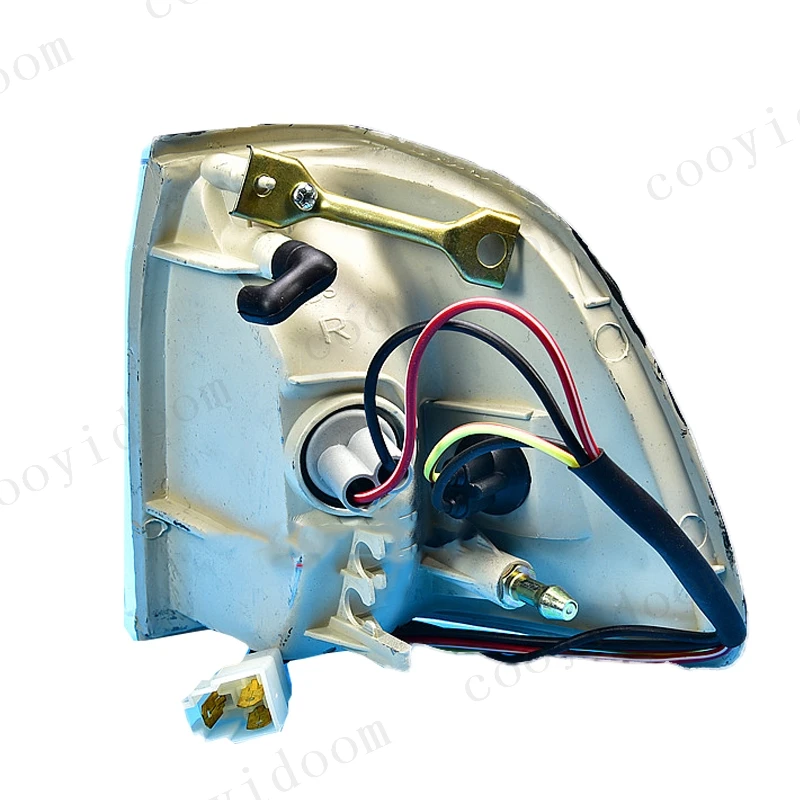 Детали для угла автомобиля KIA Pride 2000 2001 2002 2003 2004