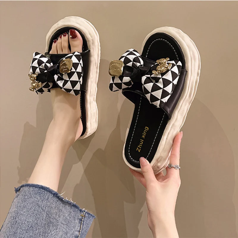 

Summer New Dissolving Cute College Style Thick-Soled Slippers Seaside Vacation Beach Shoes Fashion Comfortable Fairy Bow Sandals