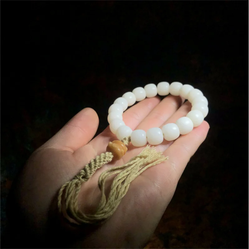 Художественное создание ручной работы Белый нефритовый корень Бодхи Ручной Один