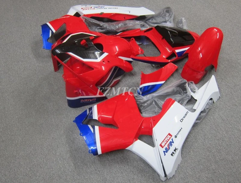 

Комплект обтекателей для мотоцикла HONDA CBR600RR F5 2005 2006 05 06