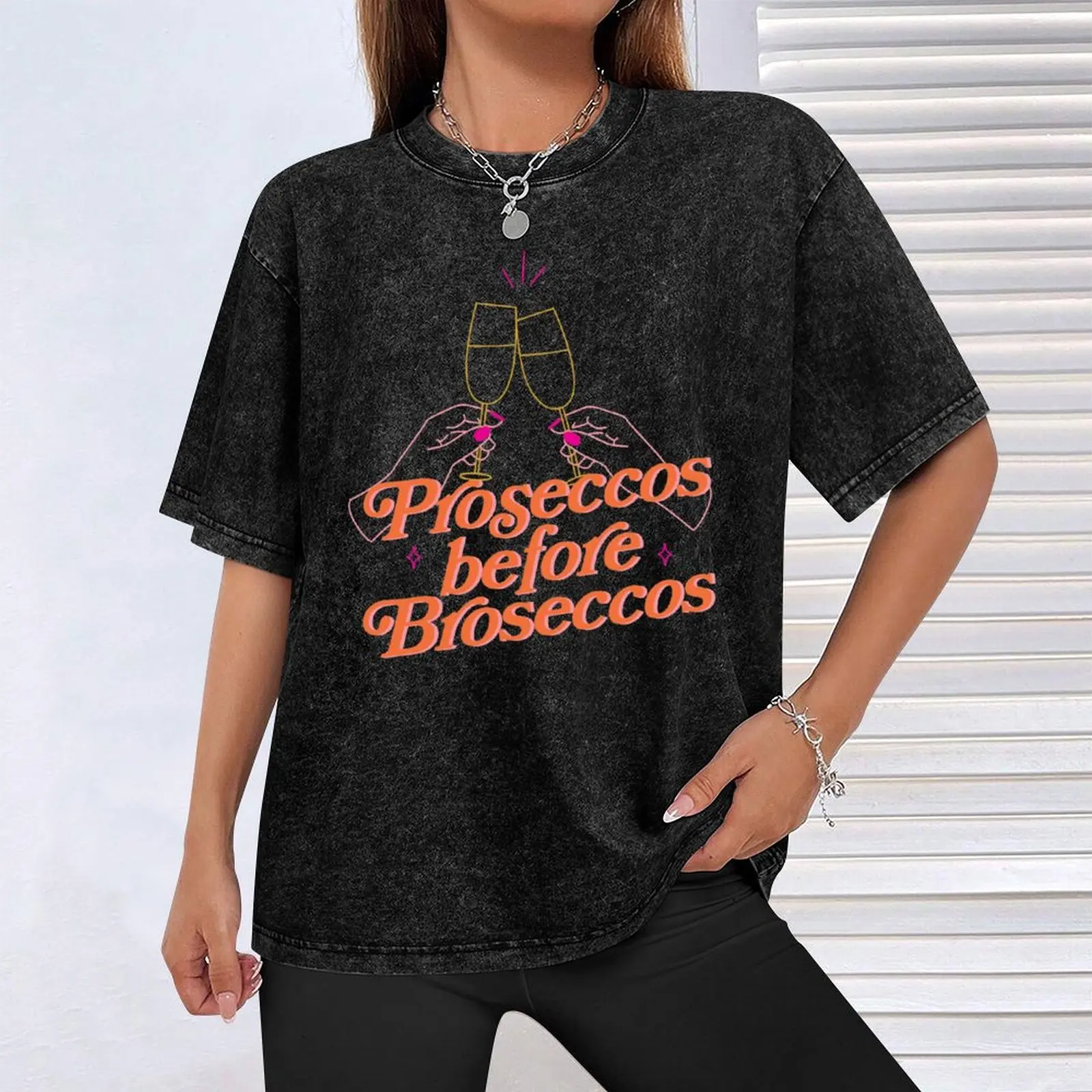 Фото Футболка Proseccos before Broseccos, устойчивая к поту, для тренировок №4