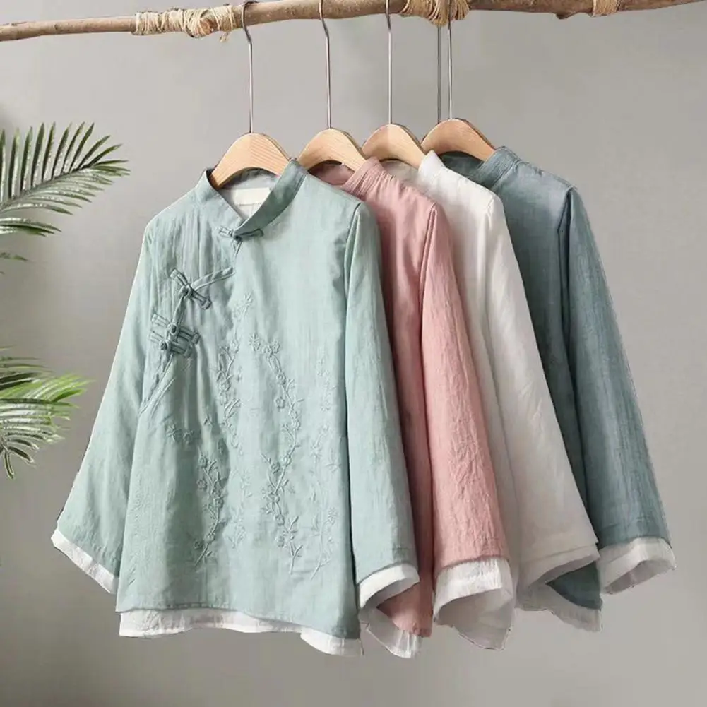 

Retro Embroidered Knot Button Cotton Shirt Womens 2023 Summer New Chinese Zen Tea Gown Loose Short V-neck Top