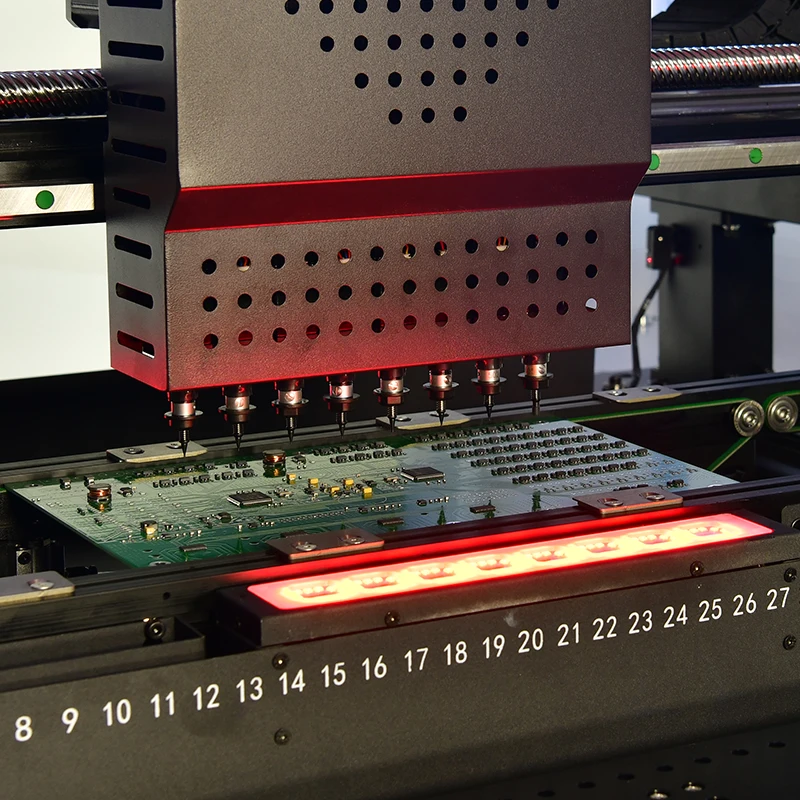 В наличии на складе в ЕС SMT Гибкая светодиодная машина SMT880 с 8 камерами + 80