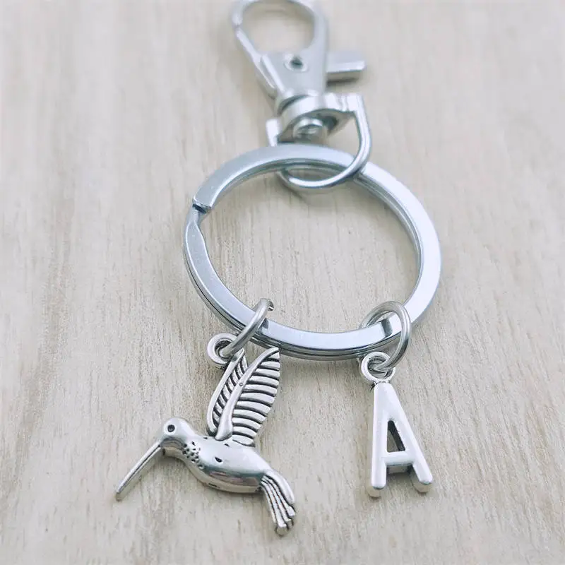 

Hummingbird Animal Keyring Letter Car Key Chain Ring Lobster Clasp Initial Charm Women Jewelry Accessories Pendants Metal