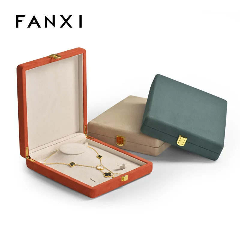 New Jewelry Packaging Box Necklace Ring Earrings Counter Display Set Box Three Colors Available necklace packaging