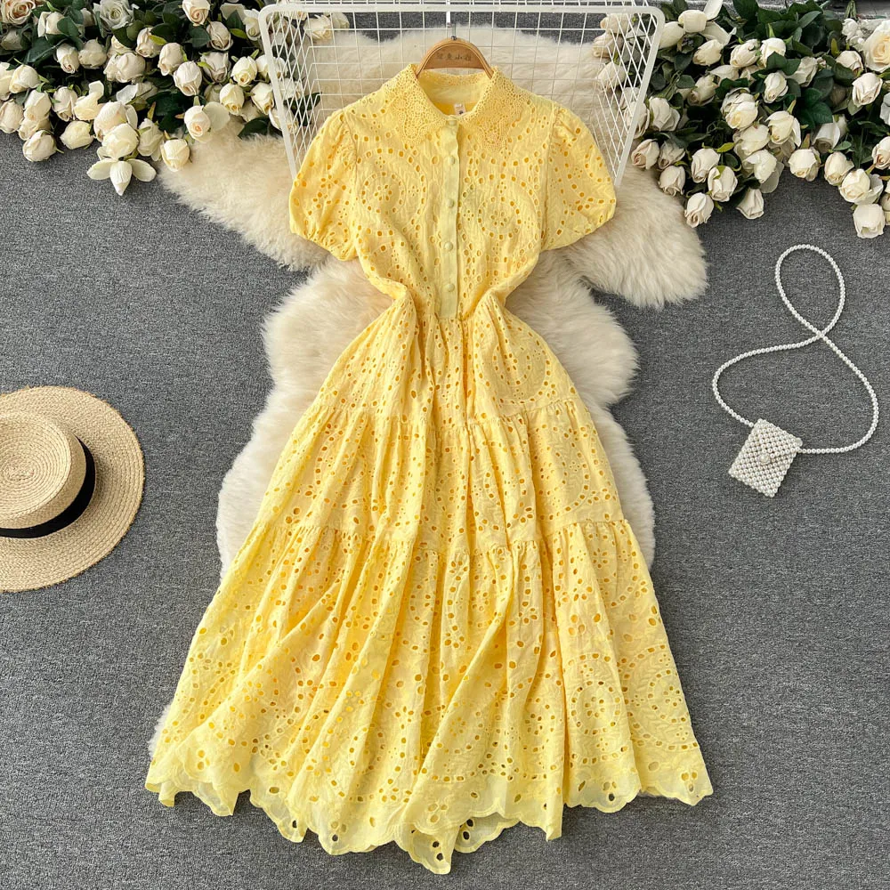 

VANOVICH 2022 Summer New French Vintage Hollow Out Embroidery Dress Lace Polo Collar Puff-sleeved Temperament Pleated Long Dress