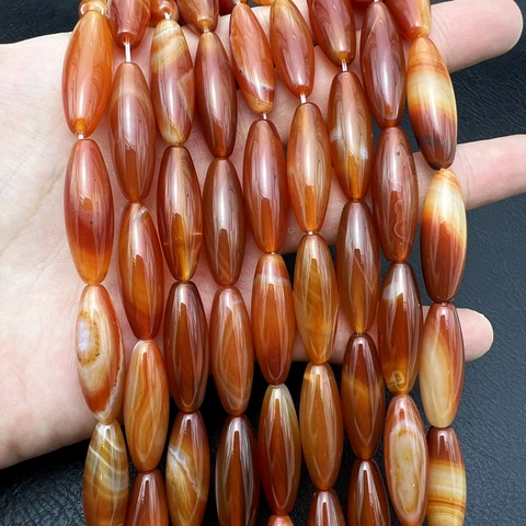 Красные агатовые бусины MARUCOL 10х30 мм, 2 нити, 26 шт.