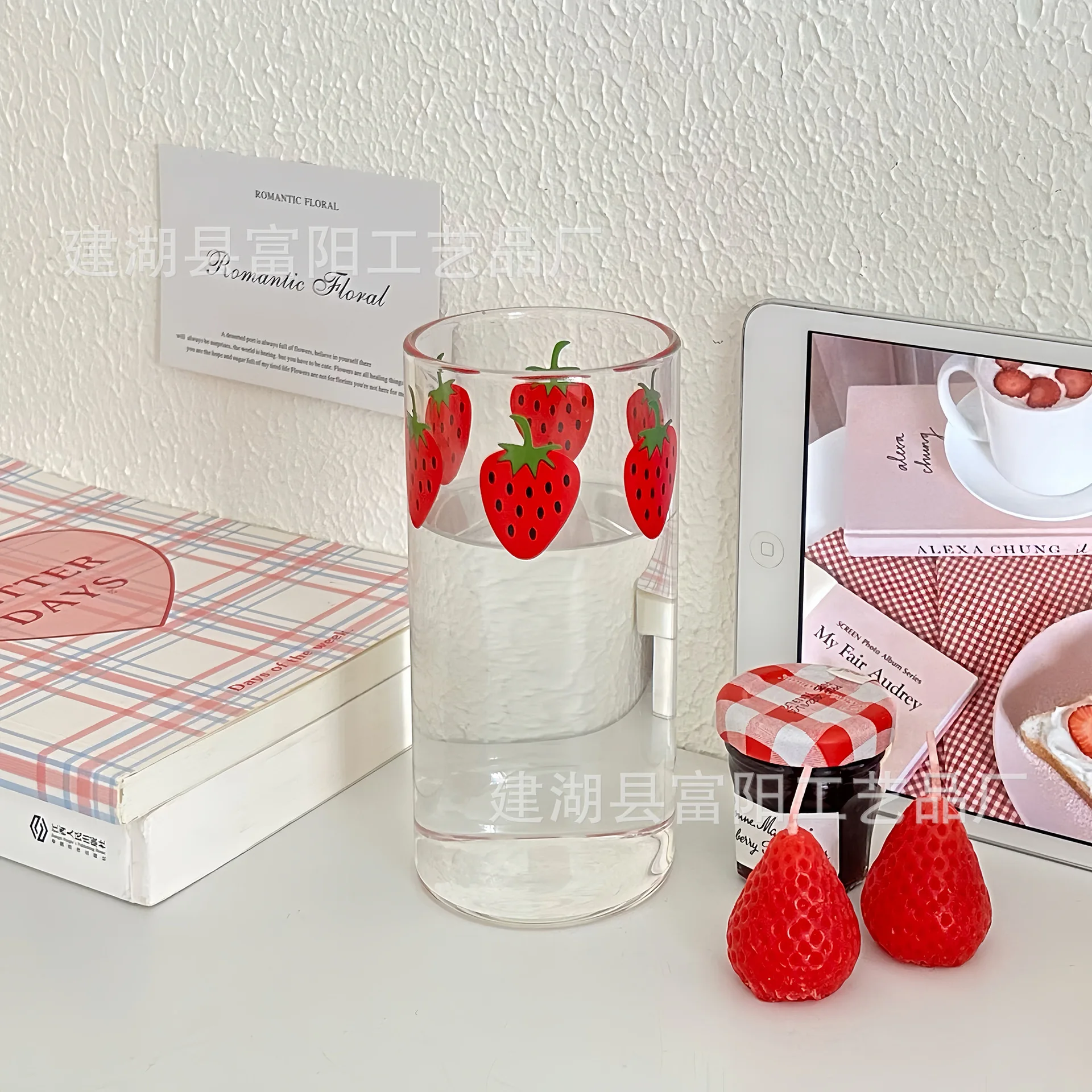 

Стеклянная чашка Nana 360 мл