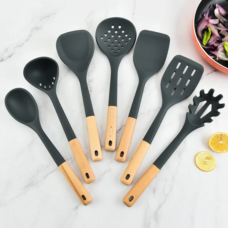

Multiple Style Wooden Handle Silicone Spatula Soup Spoon Fork Colander Shovel Cooking Utensils Kitchen Tool Suit Exquisite