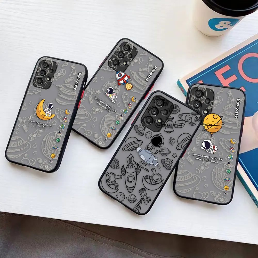 

Matte Phone Case for Samsung A73 A72 A71 A53 A52 A51 A42 A32 A33 A23 A22 A21S A20S 5G 4G LITE Case Cartoon Cute Astronaut Space