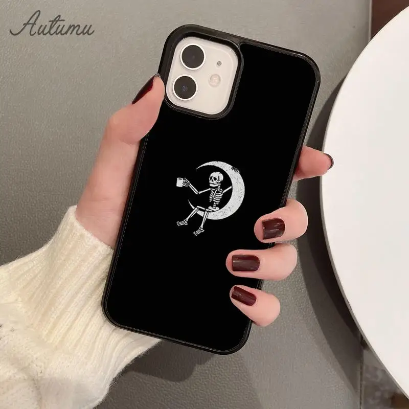 Черный эстетический чехол для телефона с черепом и скелетом для iPhone 15 16 SE2020 11 12 13 14 Pro Max mini 7 8 Plus coque Fundas Shell (art.: 3920cc1bf3eb2) - 3920cc1bf3eb2