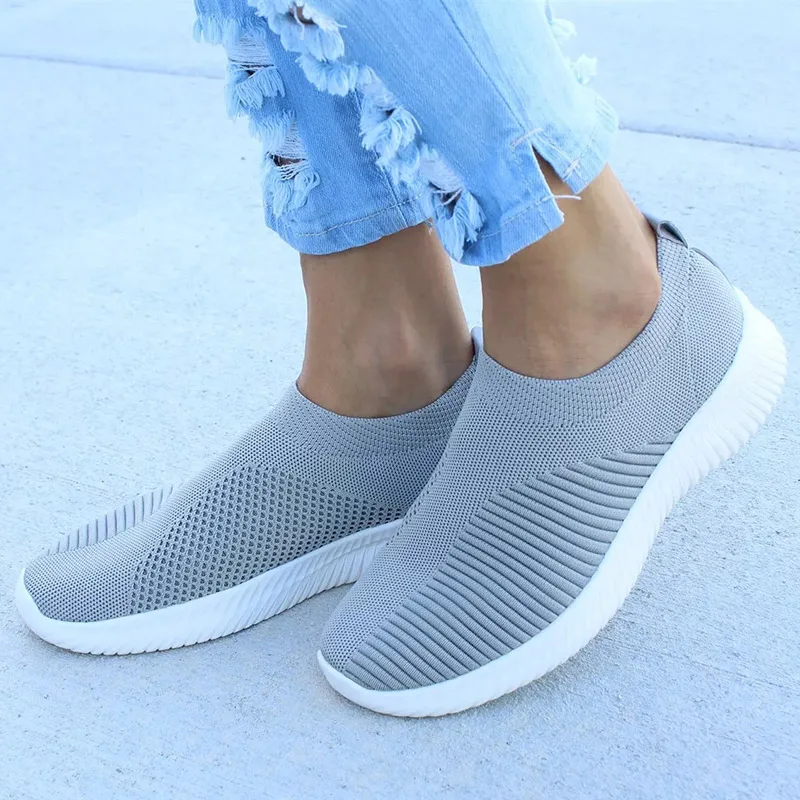 Women Shoes Knitting Sock Sneakers Women Spring Summer Slip on Flat Shoes Women Plus Size Loafers Flats Walking Krasovki Famela