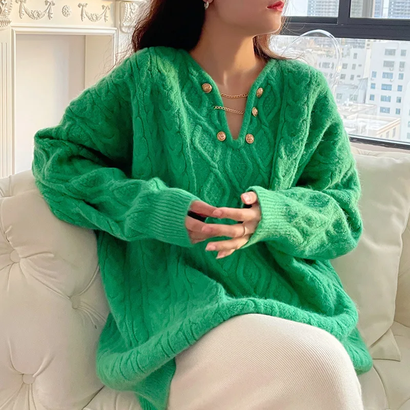 Женский свитер с V-образным вырезом длинным рукавом