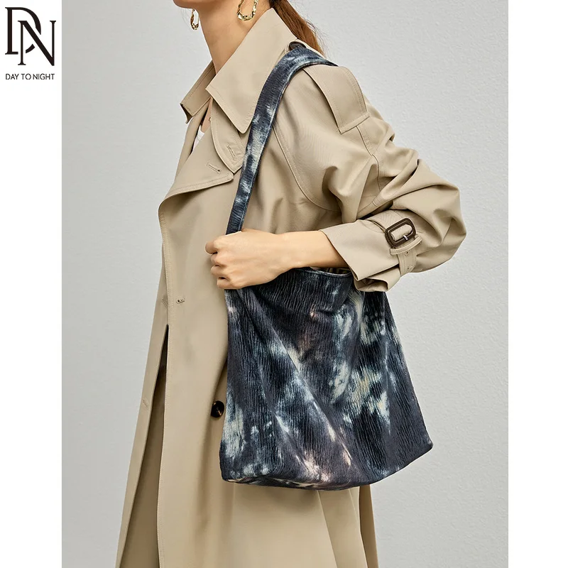DN Casual Tote Bags for Women Large Capacity Lightweight Women's Fashion Underarm Shopper Purse Ladies Commute Shoulder Bag