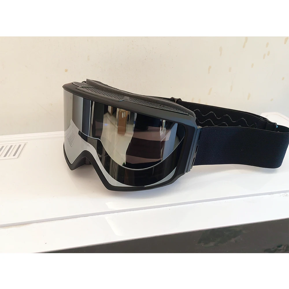 Лыжные очки с подогревом линзы магнитной формы