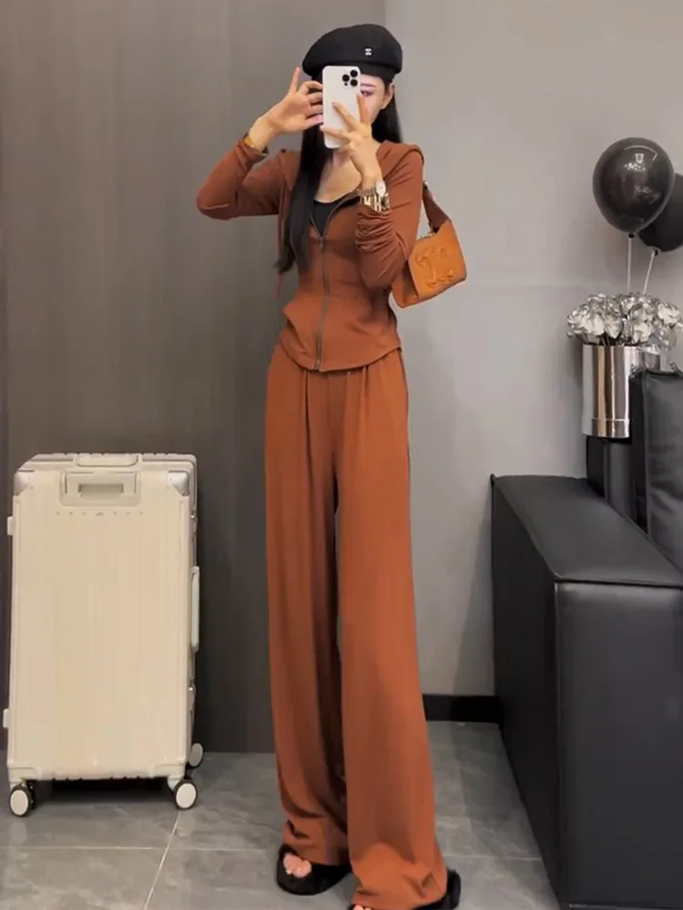 Весенний женский облегающий пиджак со шнуровкой на талии и капюшоном брюки с