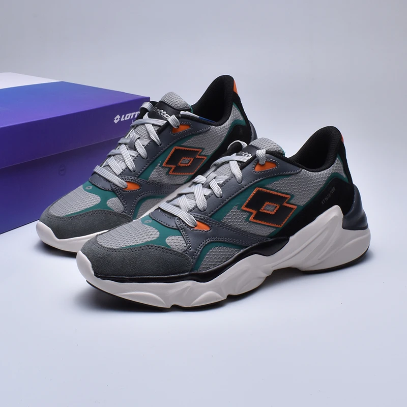 Men`s spring light vintage breathable anti-slip shockproof jogging running shoes mens road jogggers casual running sneakers