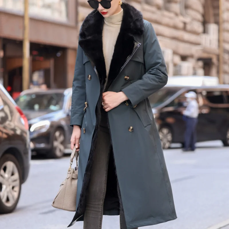 Рисунок 4 - Женская зимняя куртка 2023