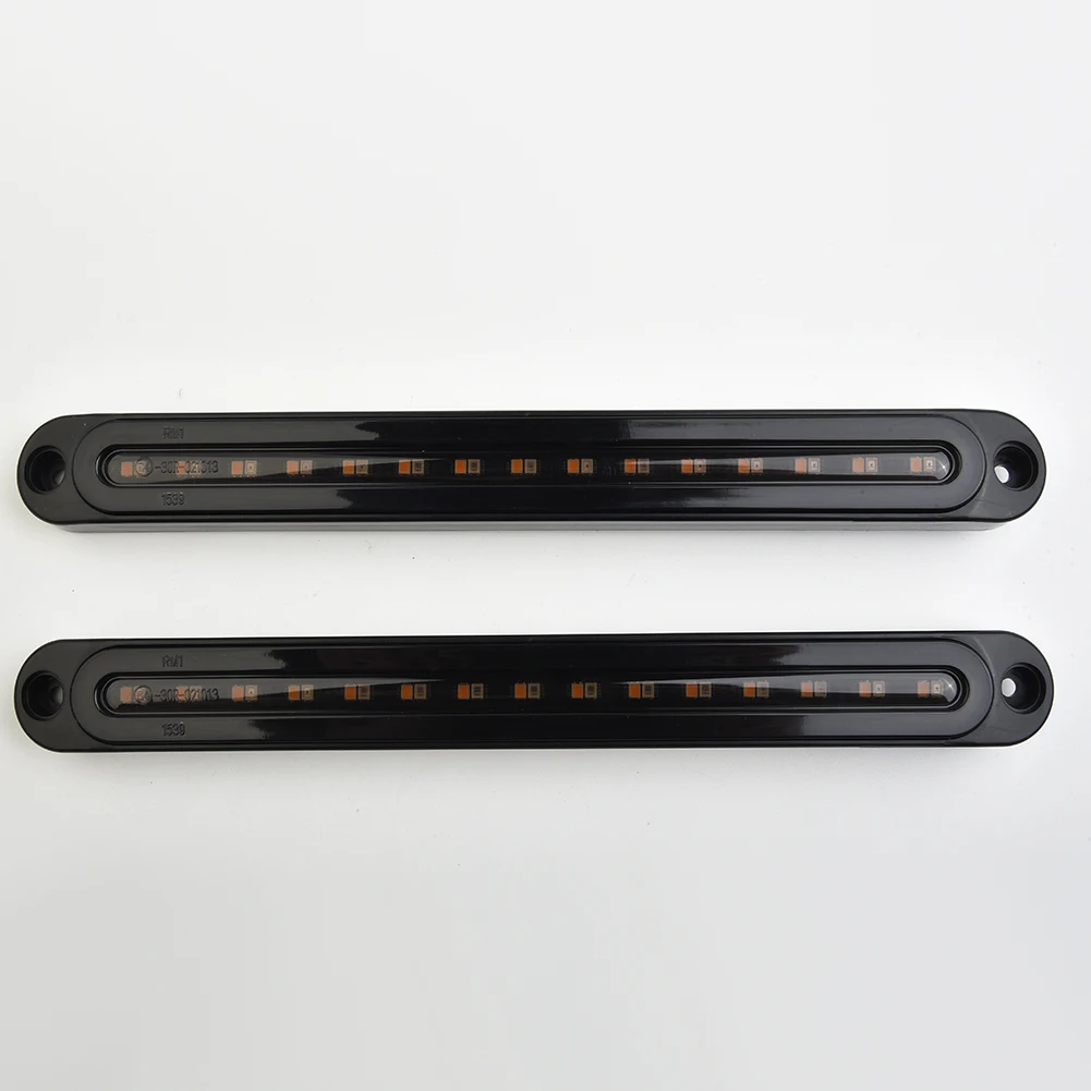 

2x LED Brake Tail Turn Lights FlowingTurn Signal Brake RearTail Light Bar DRLfor Heavy Trucks Semi Trailers Cargo Trailers