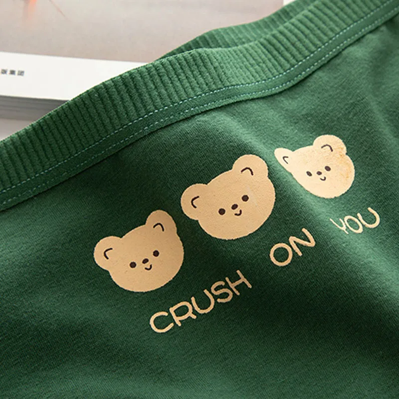 1PCS Cute Cotton Women's Panties Green bear Underpants Women Mid Waist Briefs Ladies Comfortable Shorts Lingerie Panty New