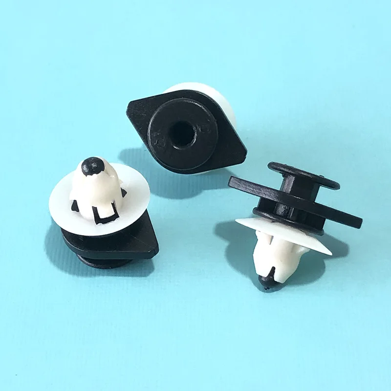 

10pcs 30624192 Volvo Car Pedal Footboard Retainer Clip for Volvo S60 V60 Automobile Side Skirt Trim Strip Panel Fastener Clips