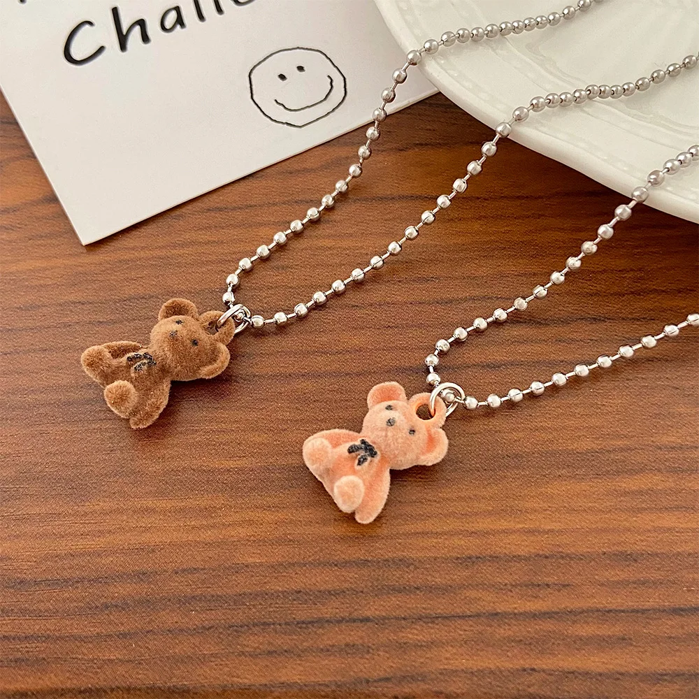 Купи Cute Plush Bear Pendant Necklaces for Women Girls Lovely Flocking Sweater Chain Necklaces Charms Vintage Party Jewelry Gifts за 104 рублей в магазине AliExpress