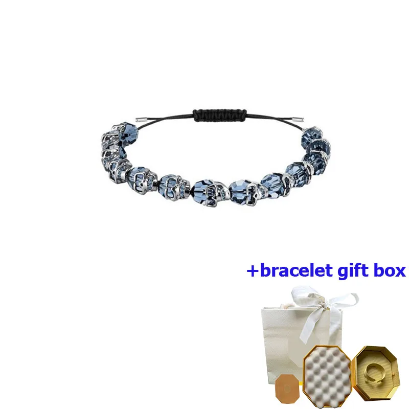 

High quality luxury black skull head women's bracelet, enhancing temperament, beautiful and moving, free of shipping