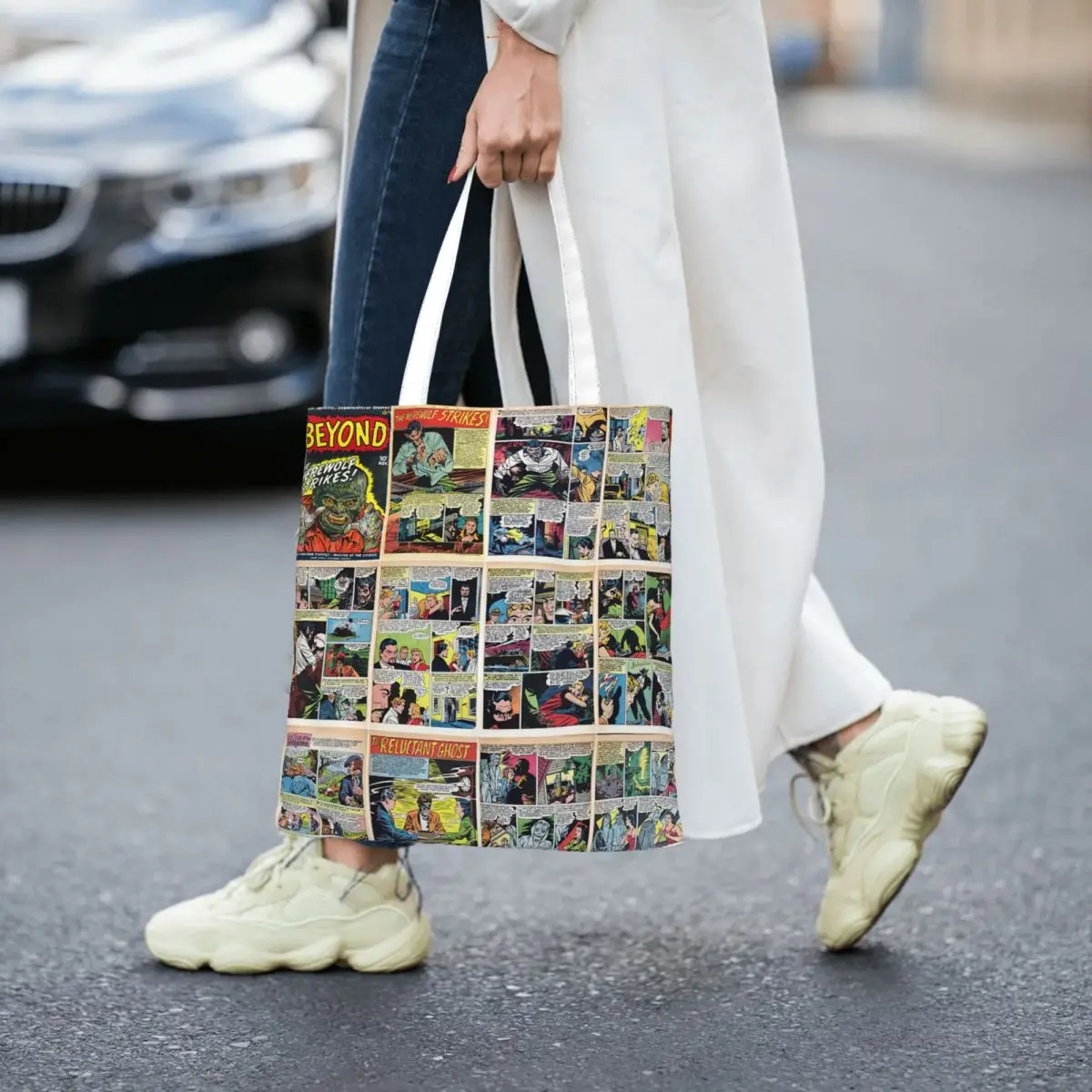 

The Beyond Comic Women Canvas Handbag Large Capacity Shopper Bag Tote Bag withSmall Shoulder Bag