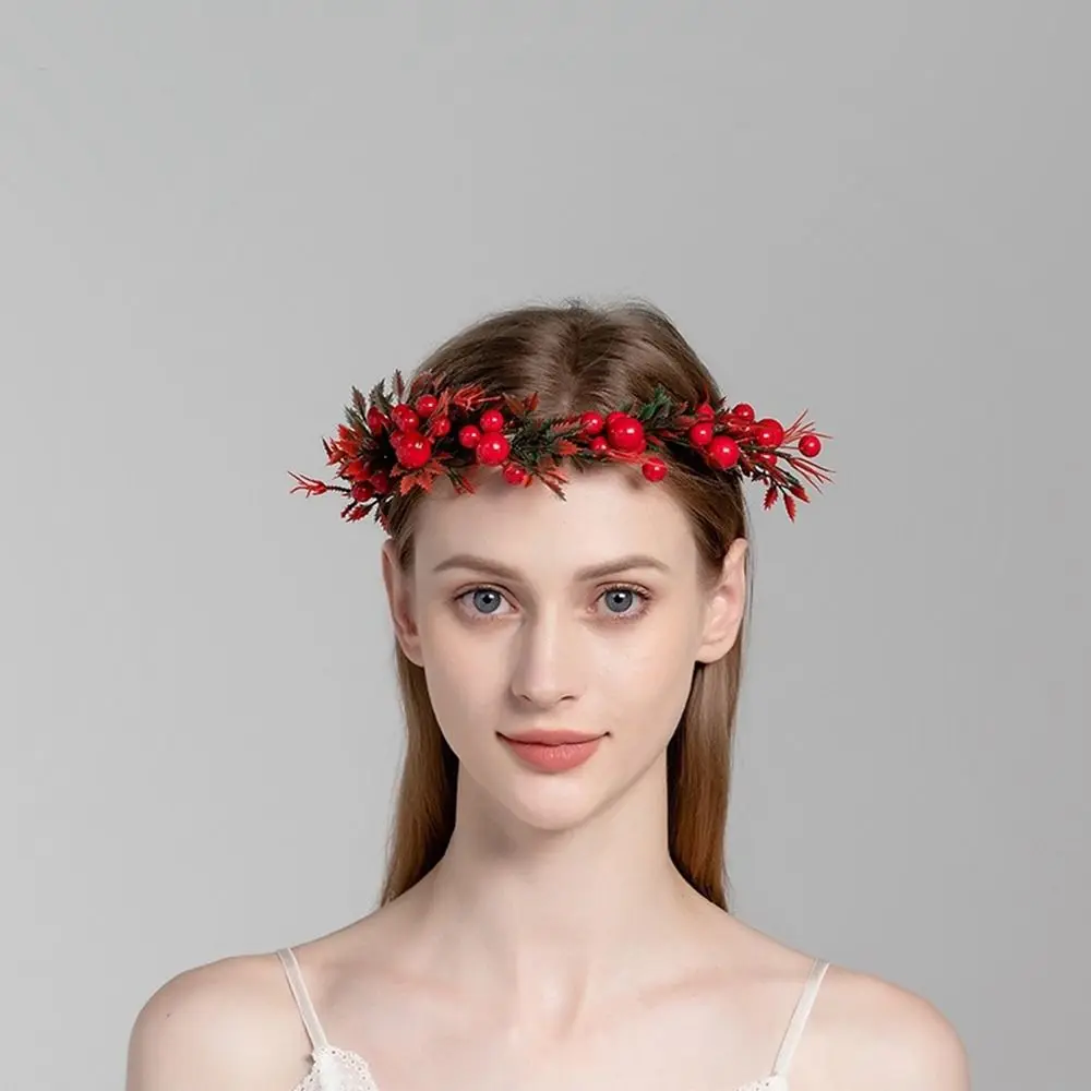 

New Year Decoration Wedding Party Hairband Wreath Decoration Red Berry Garland Crown Flower Headband Women Headwear