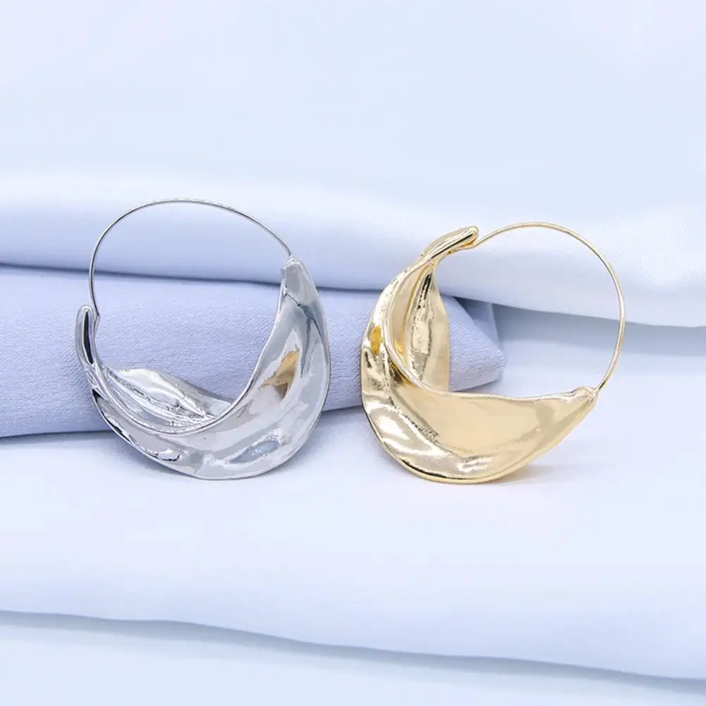 

Hoop Earrings Irregular Anti-fade Women Flower Basket Dangle Earrings Jewelry Allergy Free Circle Earrings for Banquet