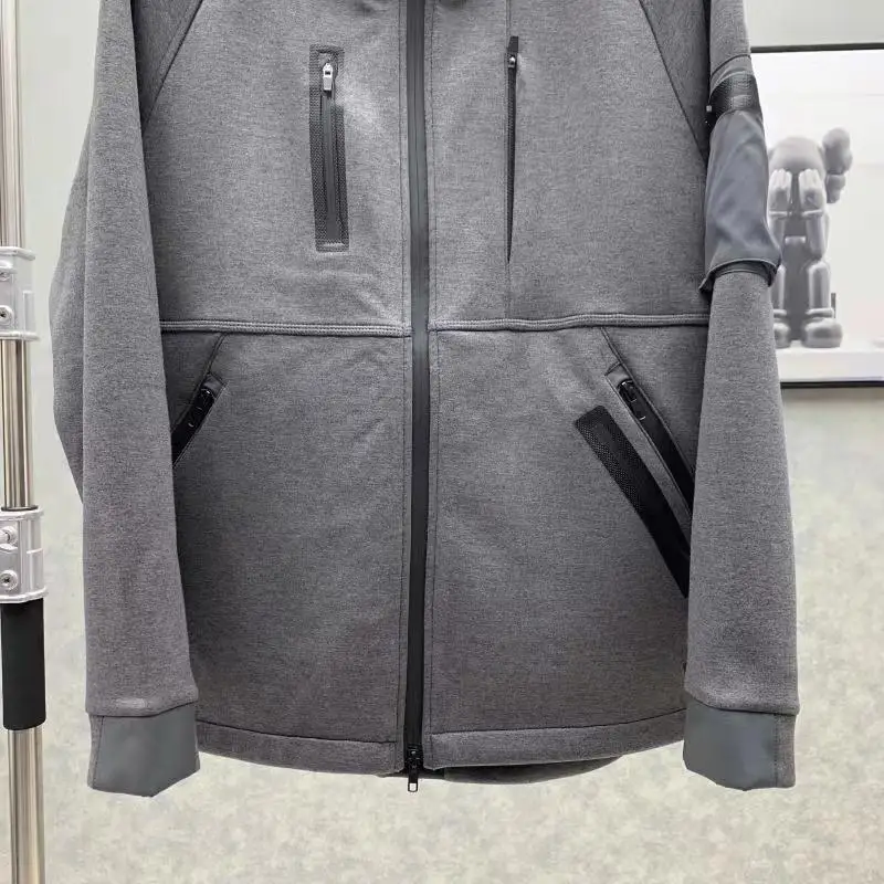 Рисунок 3 - Толстовка Yohji Толстовка Yamamoto